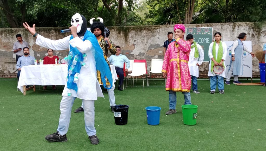 Indian Oil teams from Delhi and NOIDA visited GSV on separate days as part of their initiative 'Swachchta Pakhwada' - a cleanliness sensitization drive